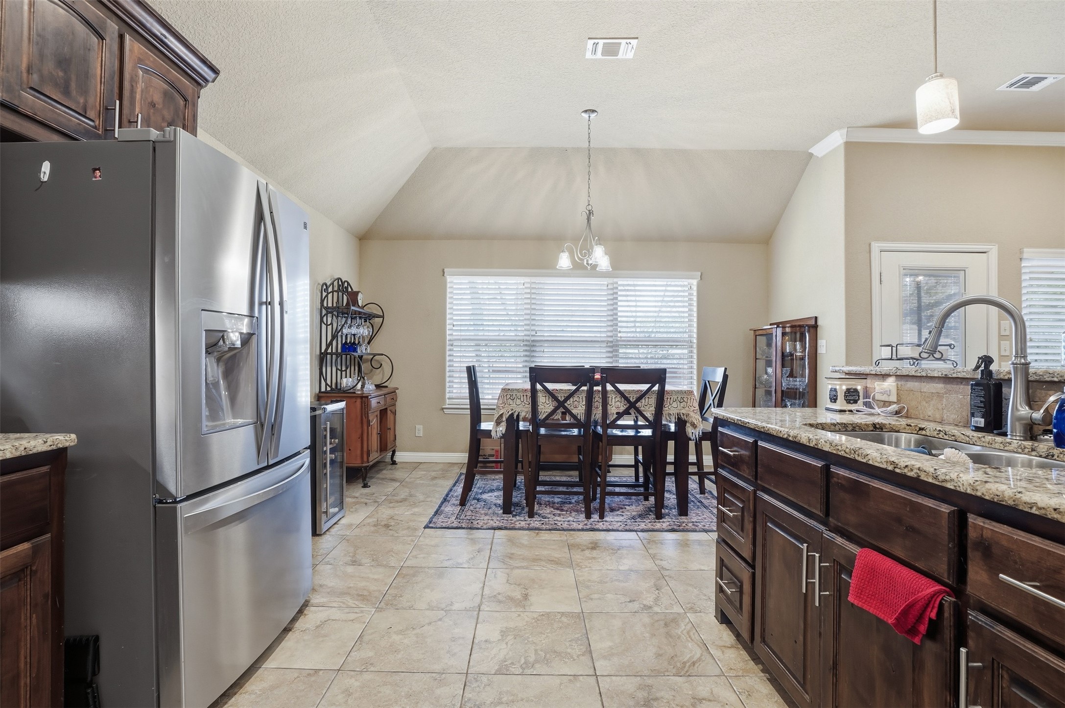 306 Donna Circle Granbury TX 76049