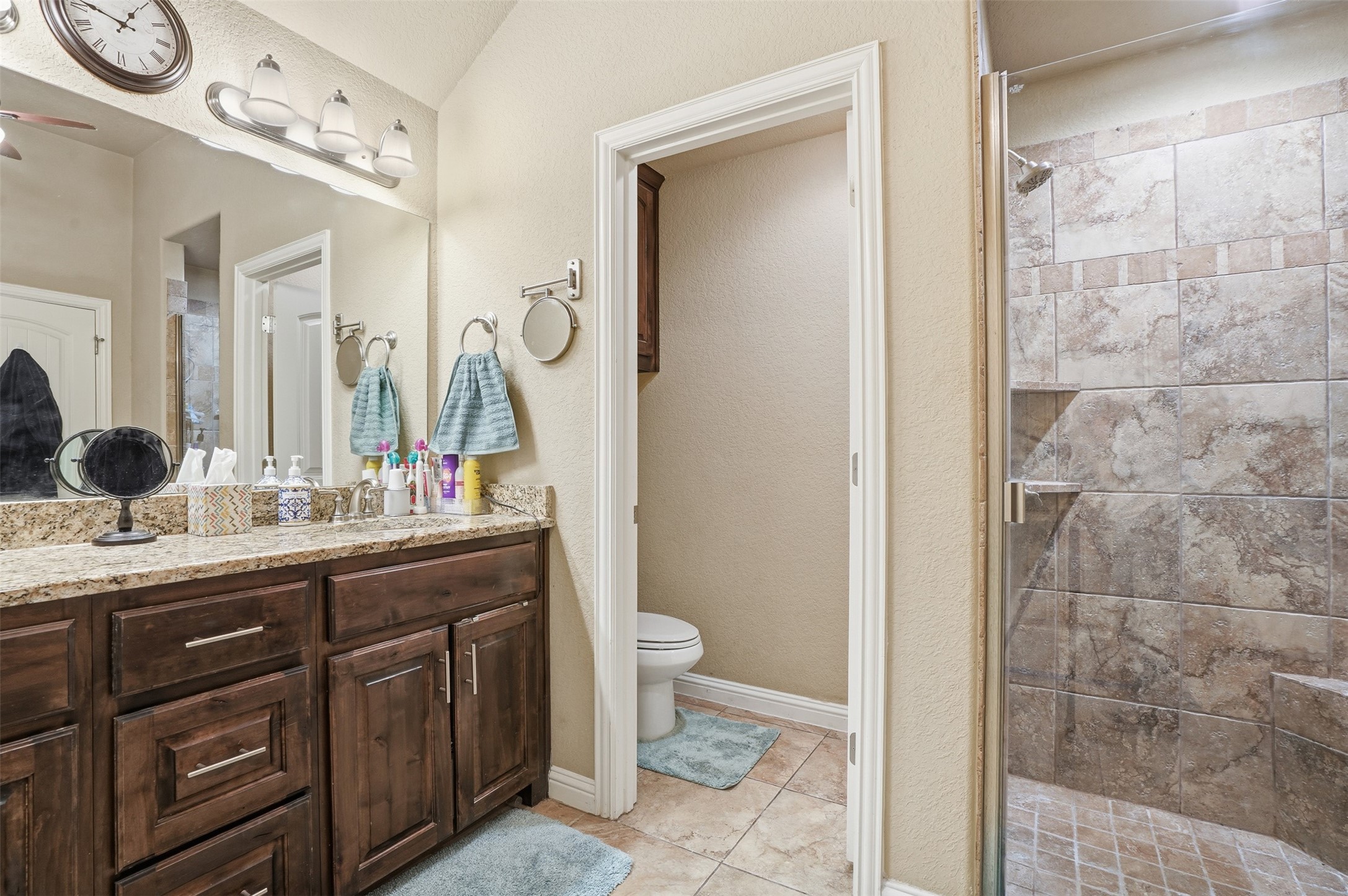 306 Donna Circle Granbury TX 76049