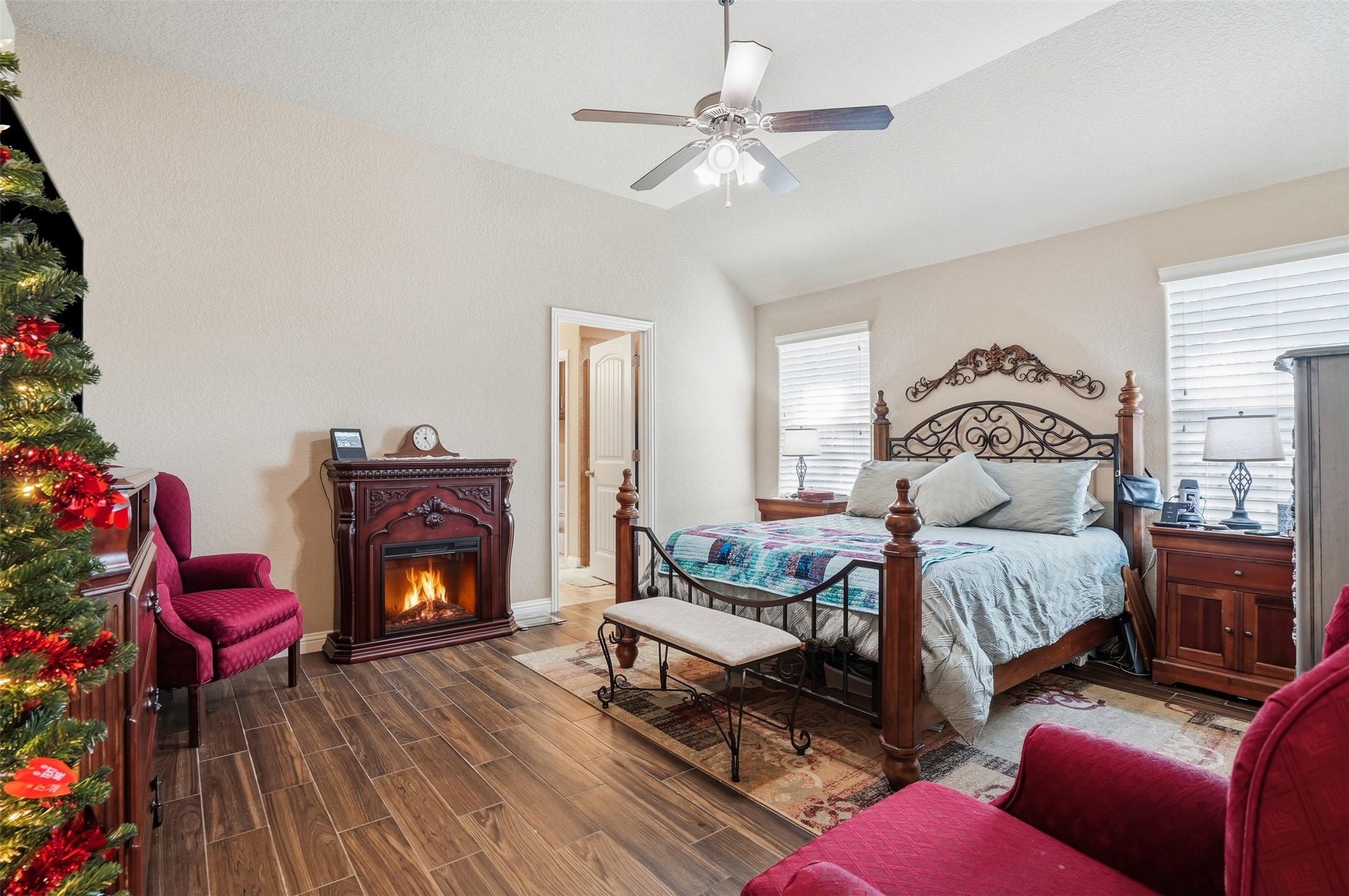306 Donna Circle Granbury TX 76049