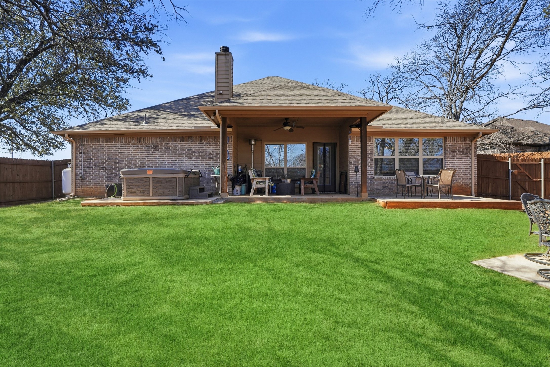 306 Donna Circle Granbury TX 76049