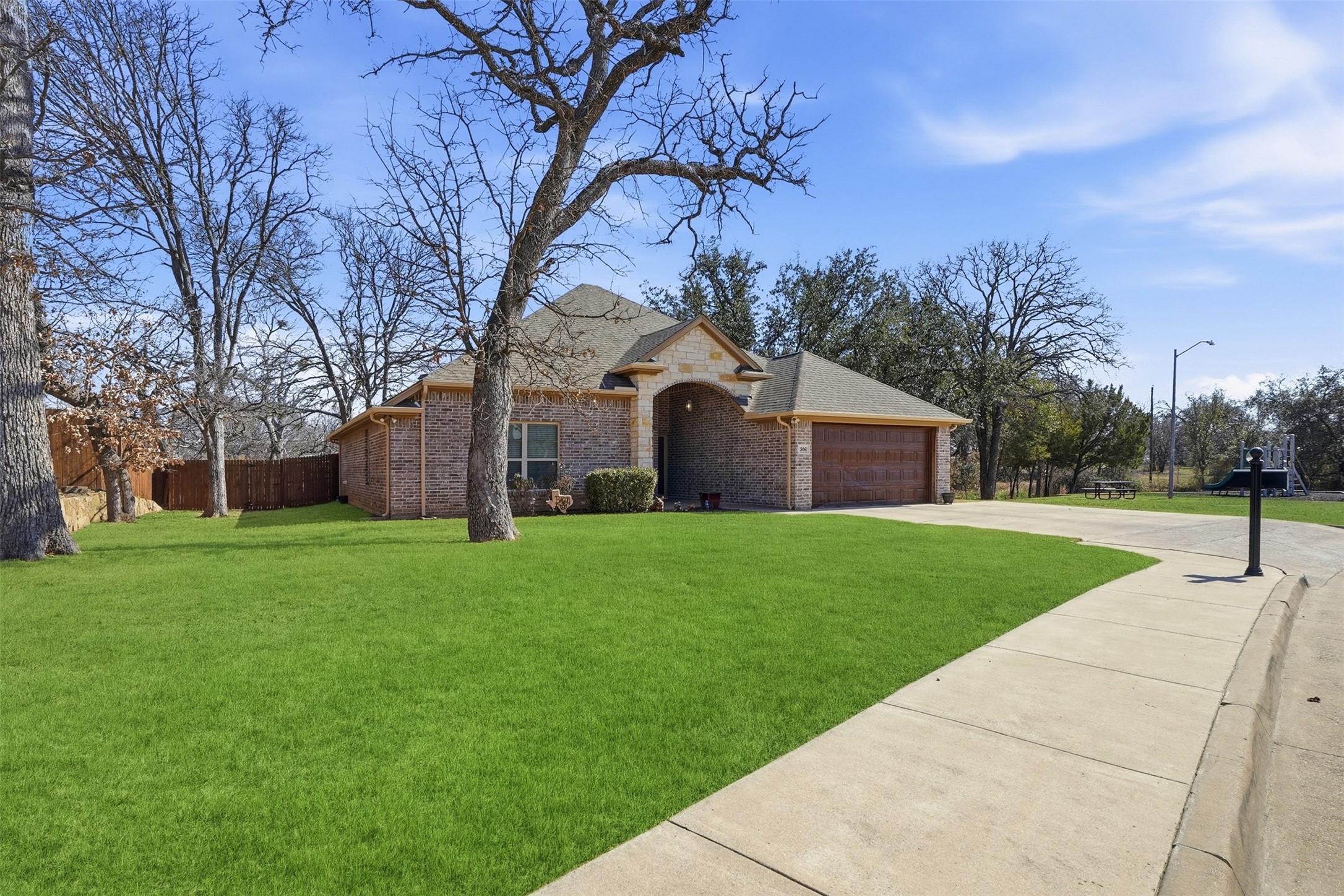 306 Donna Circle Granbury TX 76049