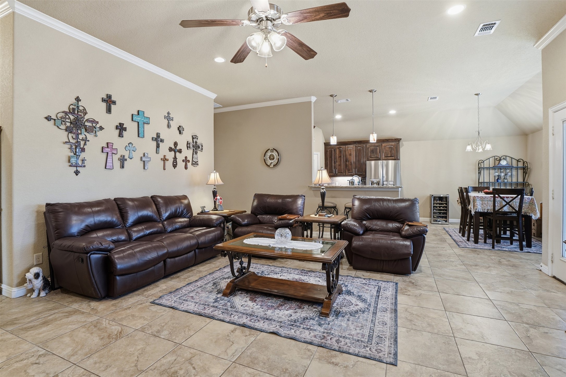 306 Donna Circle Granbury TX 76049