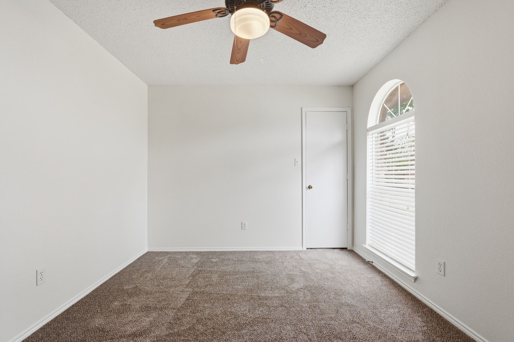 2833 Hidden Springs Drive Mesquite TX 75181