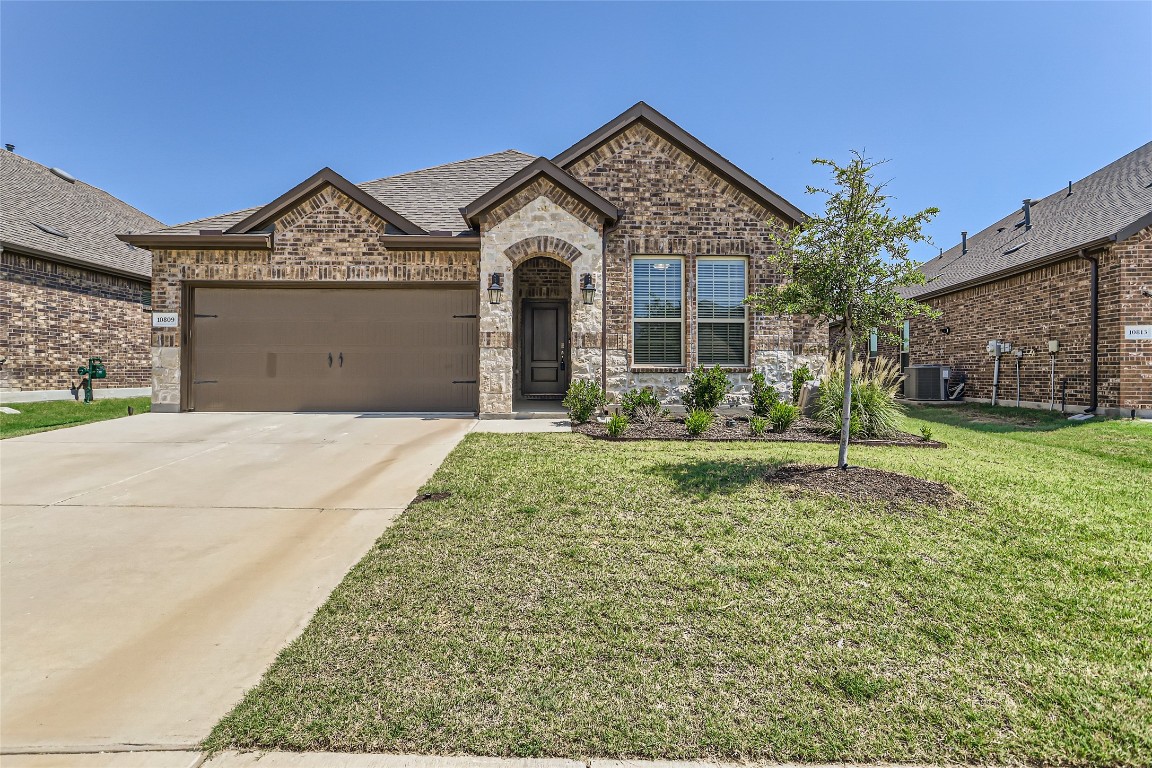 10809 Strike Street Aubrey TX 76227