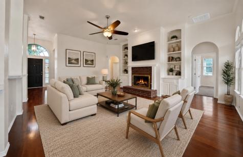 813 Yosemite Trail Mesquite TX 75149