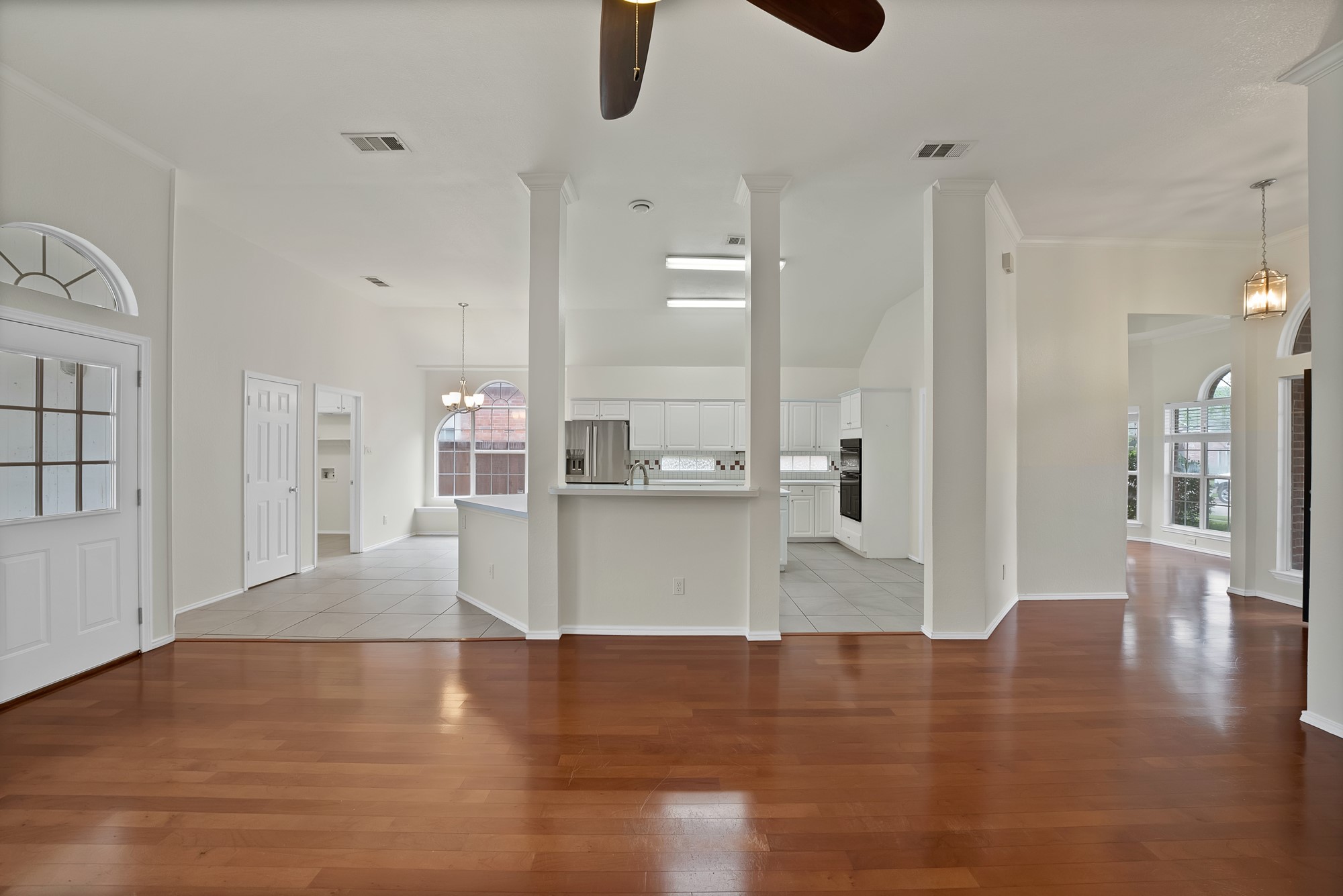 813 Yosemite Trail Mesquite TX 75149
