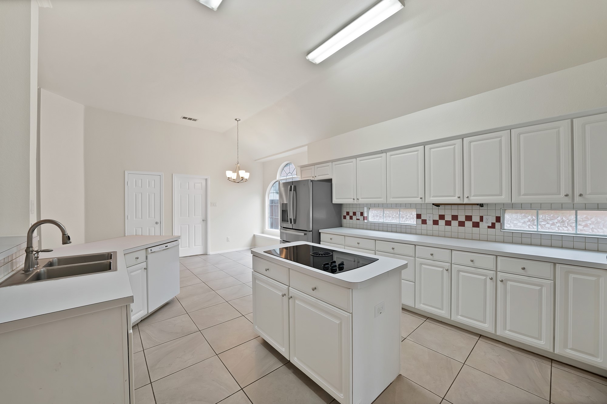 813 Yosemite Trail Mesquite TX 75149