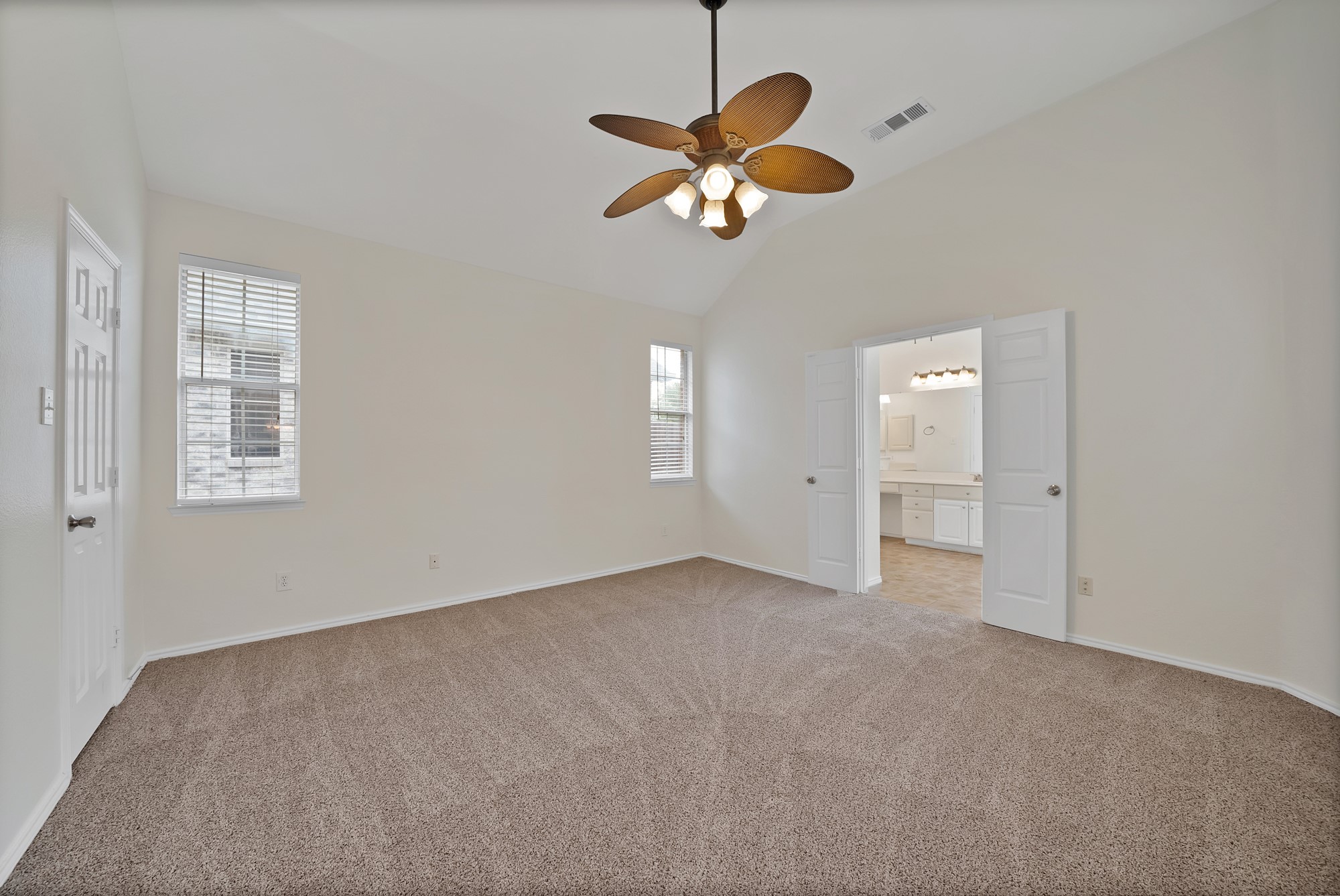 813 Yosemite Trail Mesquite TX 75149