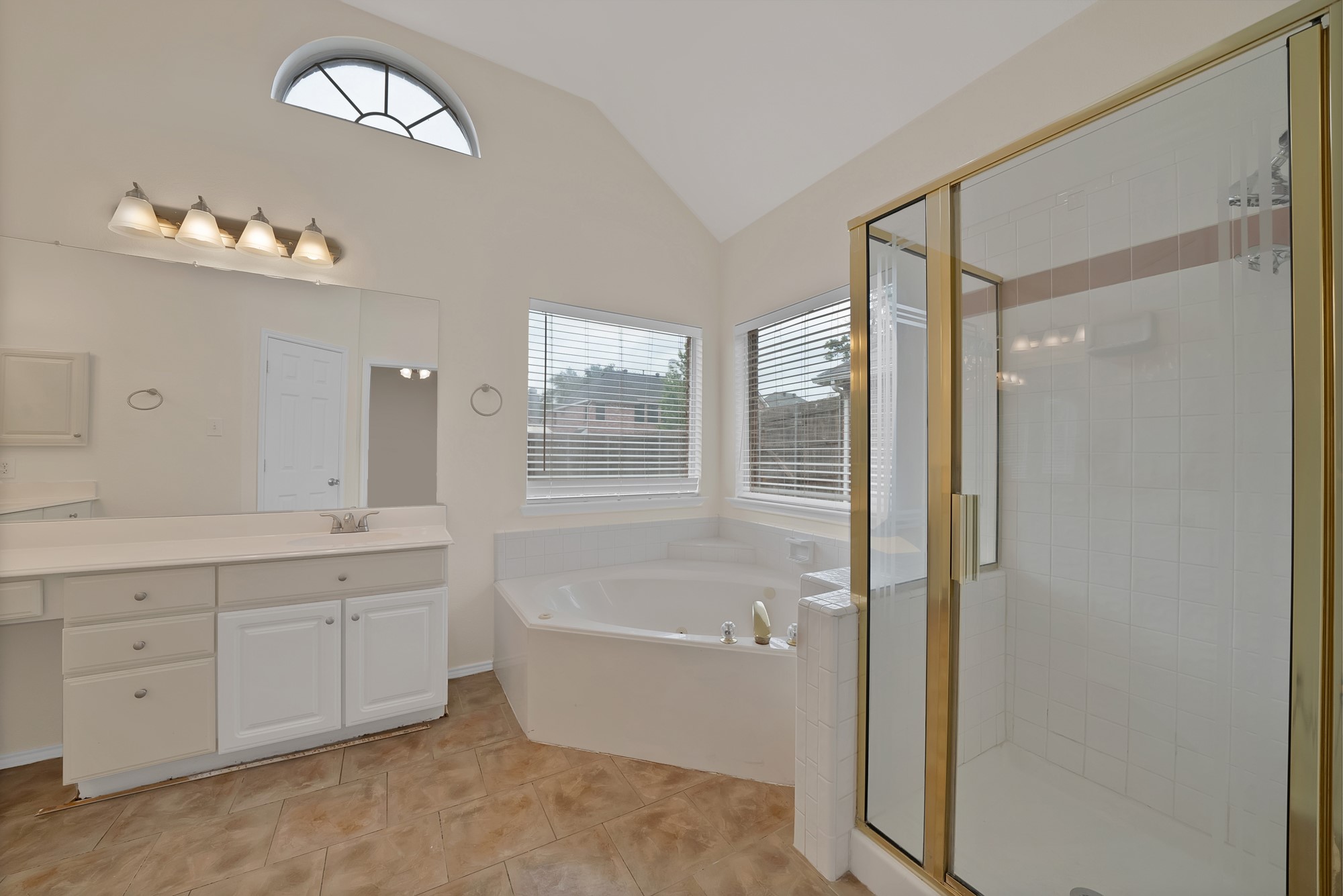 813 Yosemite Trail Mesquite TX 75149