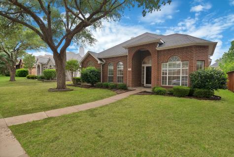 813 Yosemite Trail Mesquite TX 75149