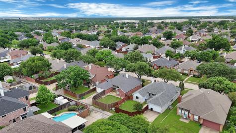 813 Yosemite Trail Mesquite TX 75149
