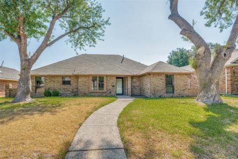 6904 Sweetwater Drive Plano TX 75023