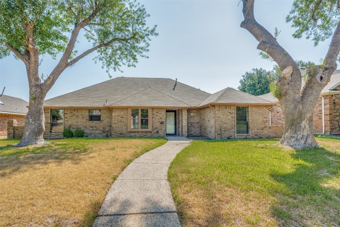6904 Sweetwater Drive Plano TX 75023
