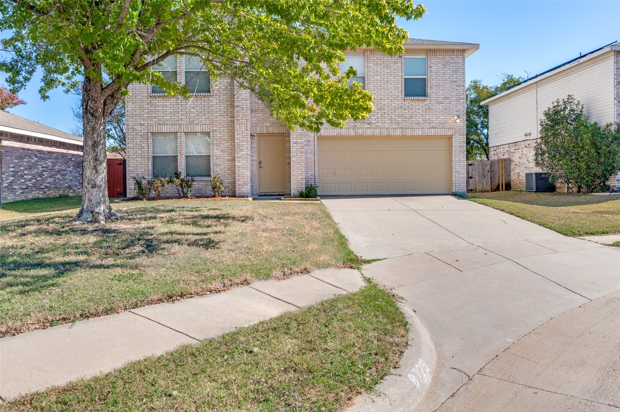 8725 Hunters Creek Court Fort Worth TX 76123
