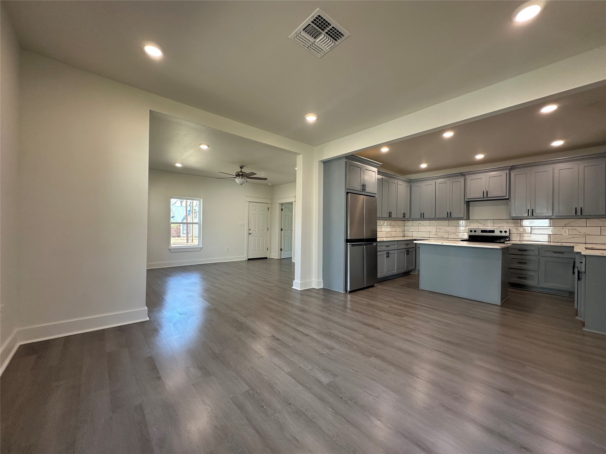 907 Davis Street S Sulphur Springs TX 75482
