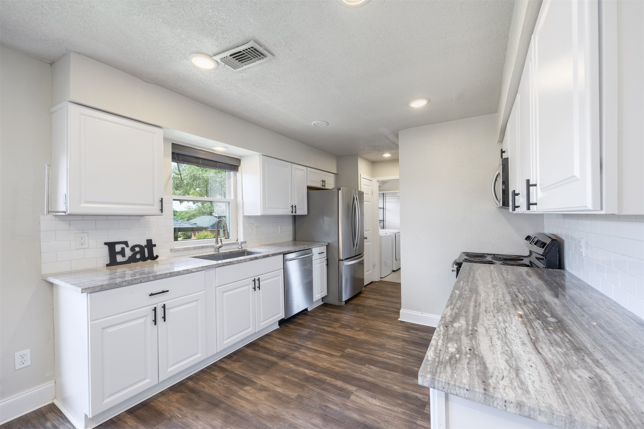 1614 Chesterfield Drive Carrollton TX 75007