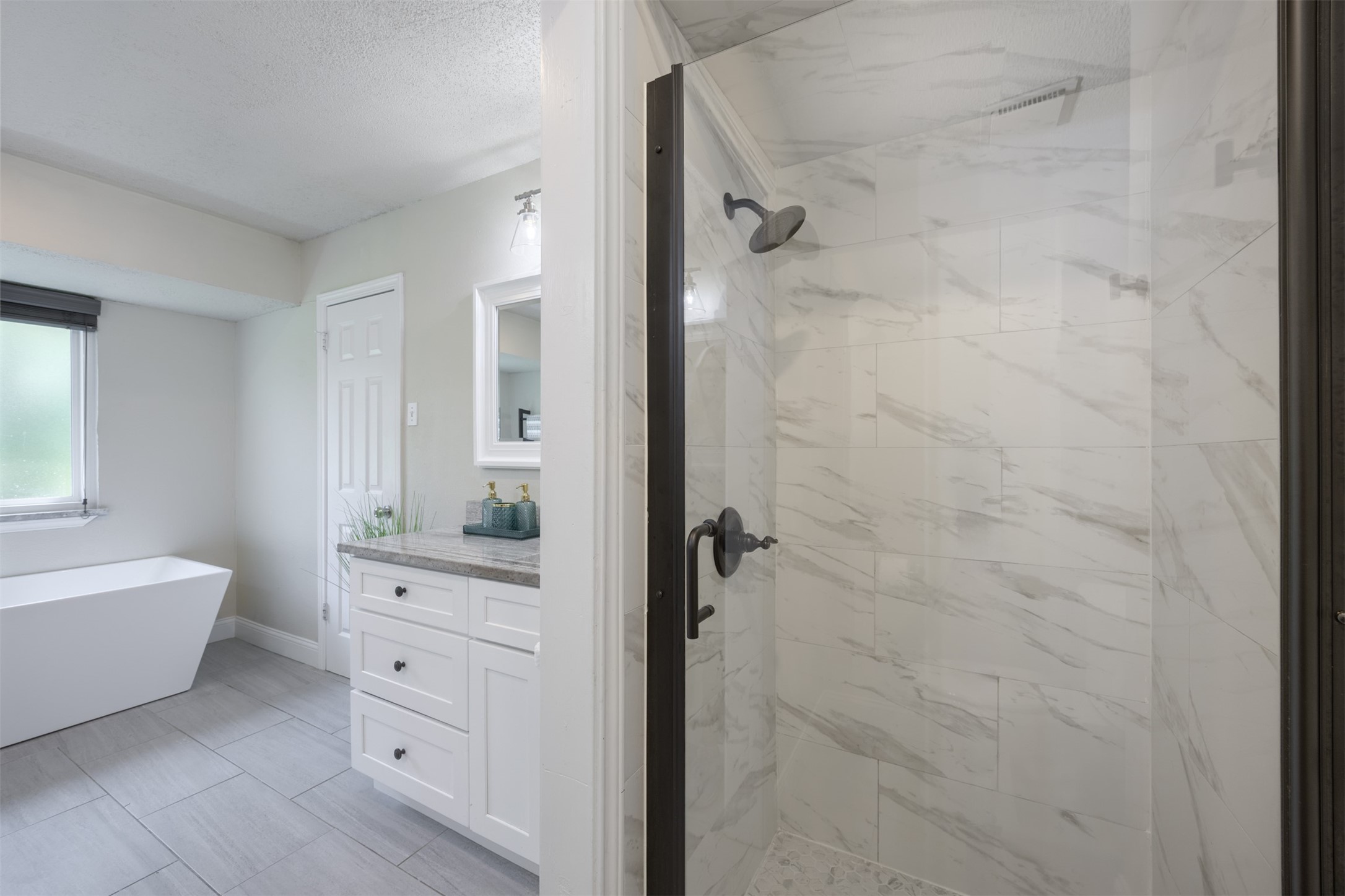 1614 Chesterfield Drive Carrollton TX 75007