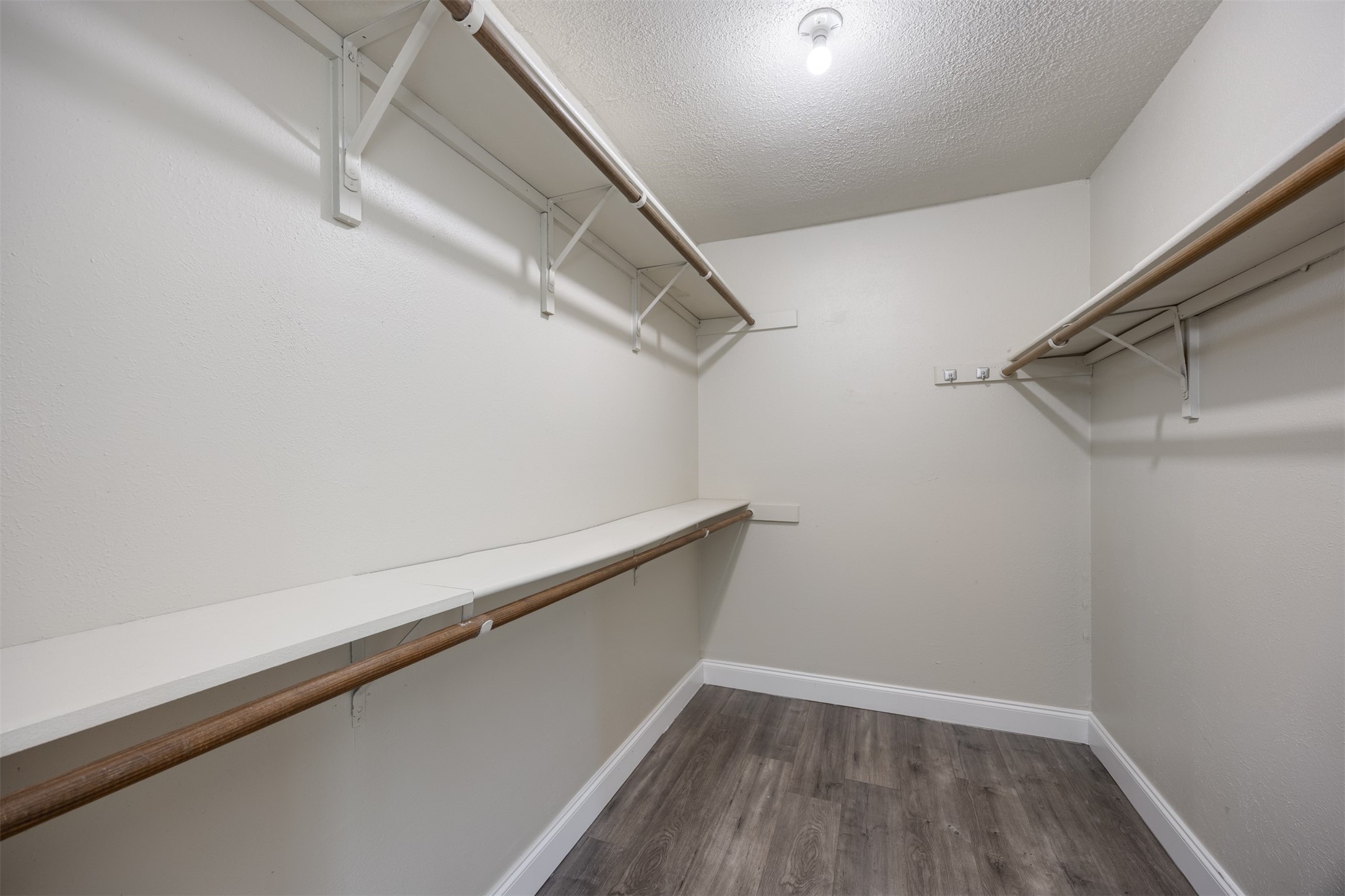1614 Chesterfield Drive Carrollton TX 75007