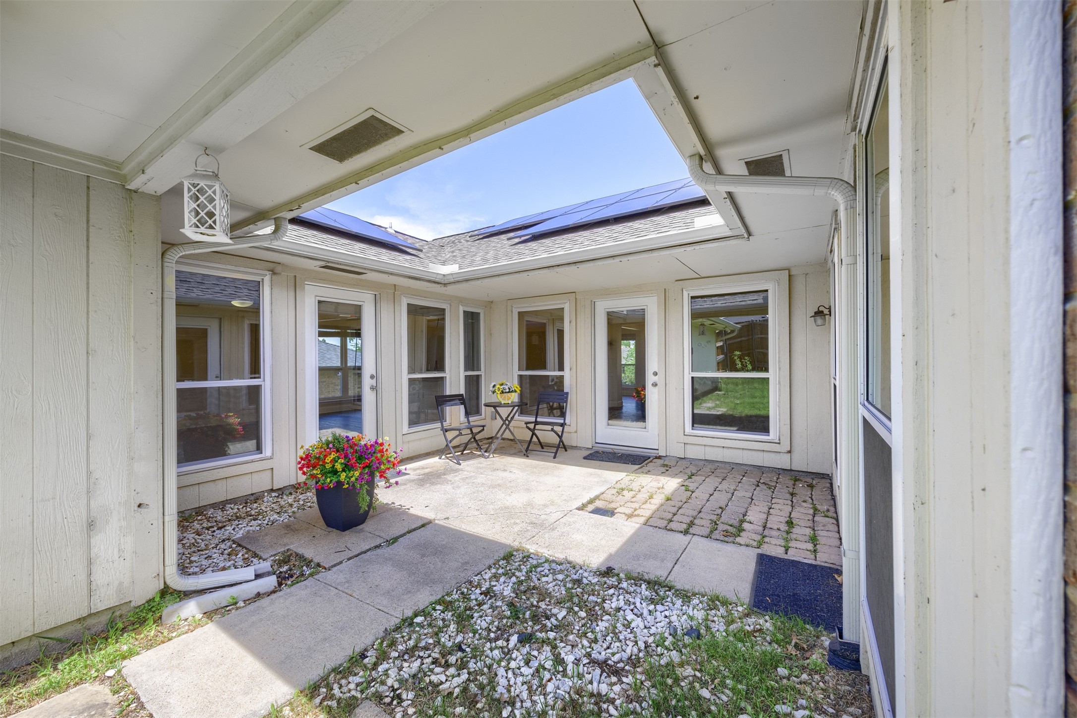1614 Chesterfield Drive Carrollton TX 75007