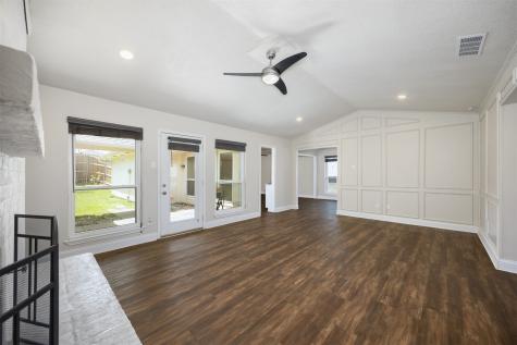 1614 Chesterfield Drive Carrollton TX 75007