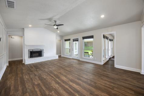 1614 Chesterfield Drive Carrollton TX 75007