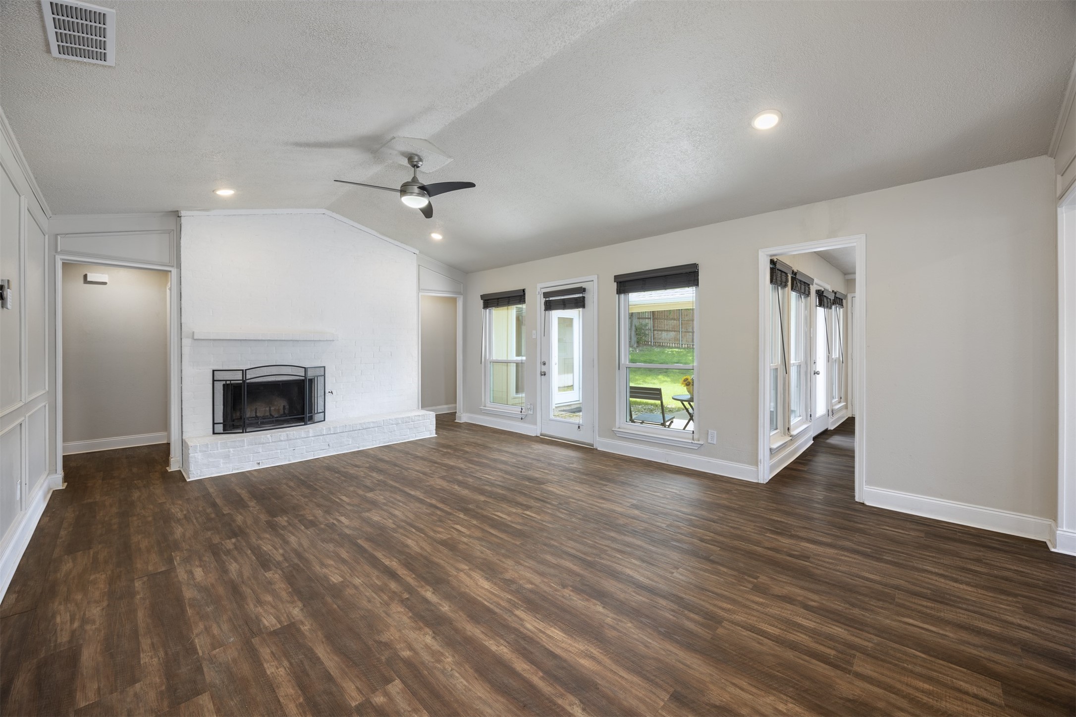 1614 Chesterfield Drive Carrollton TX 75007
