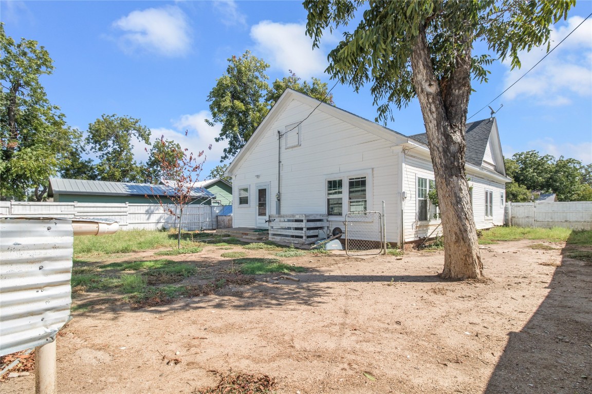 1516 S Colorado Street Coleman TX 76834
