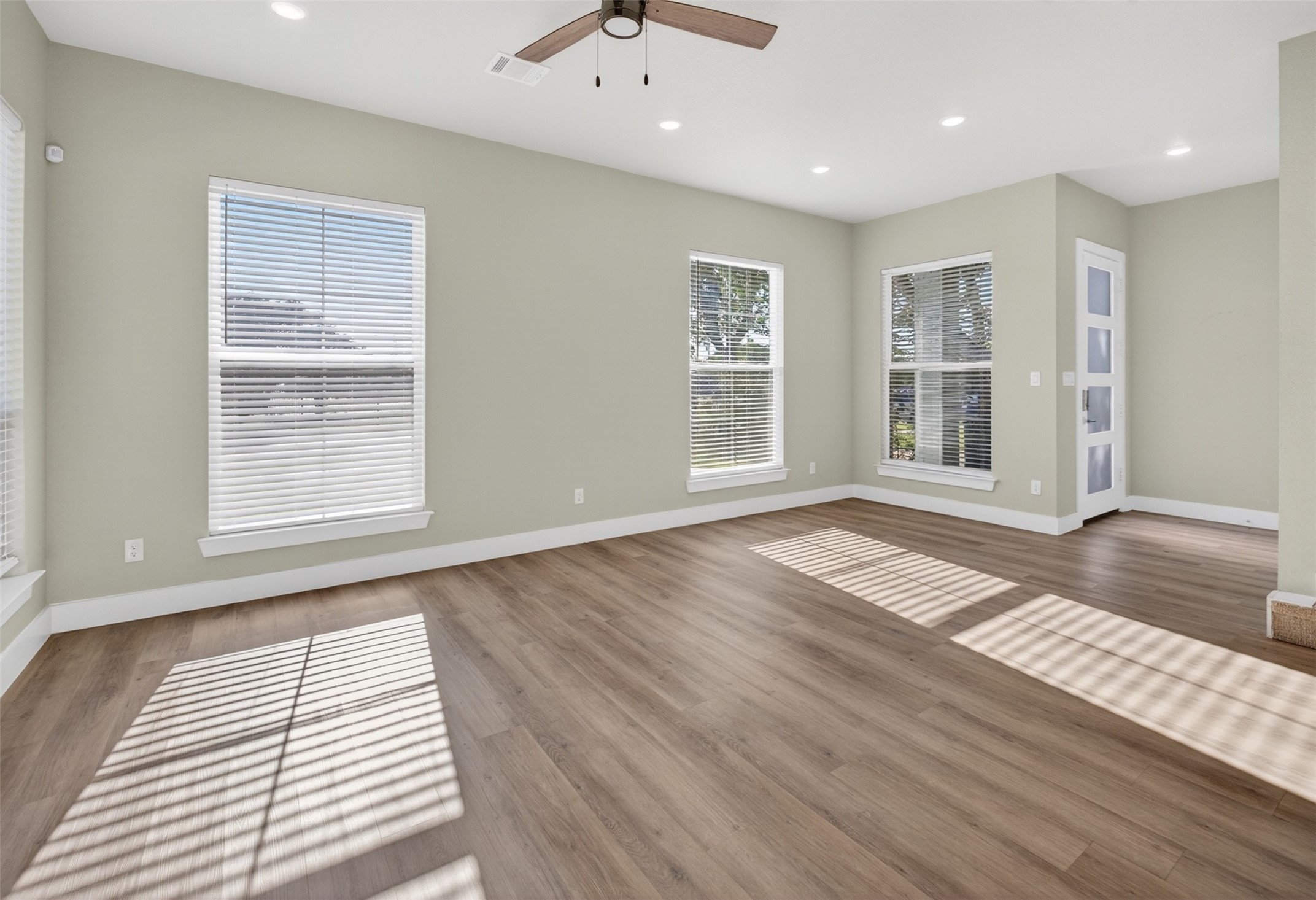2945 Gordon Avenue Fort Worth TX 76110