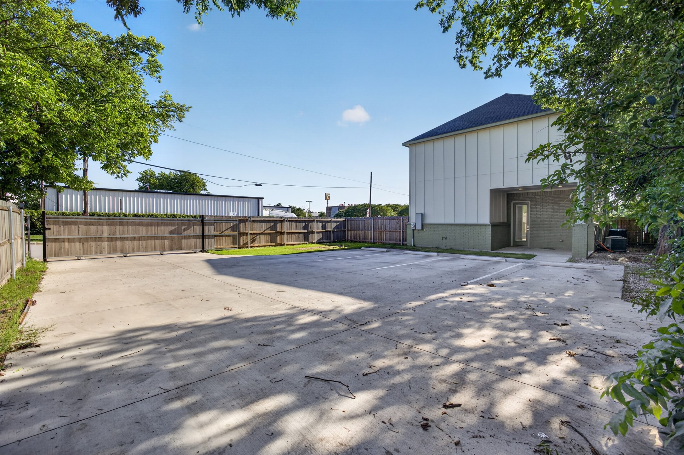 2945 Gordon Avenue Fort Worth TX 76110