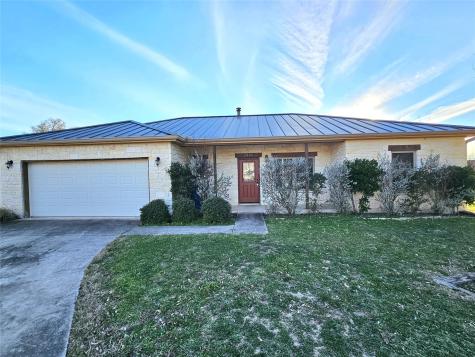 2406 Trails End Kerrville TX 78028