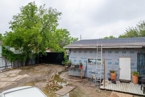 1100 Hillburn Drive Dallas TX 75217