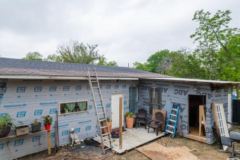 1100 Hillburn Drive Dallas TX 75217