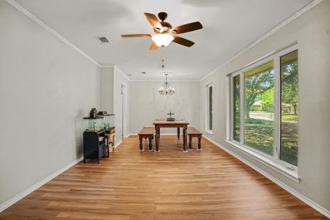 2505 Douglas Avenue Irving TX 75062