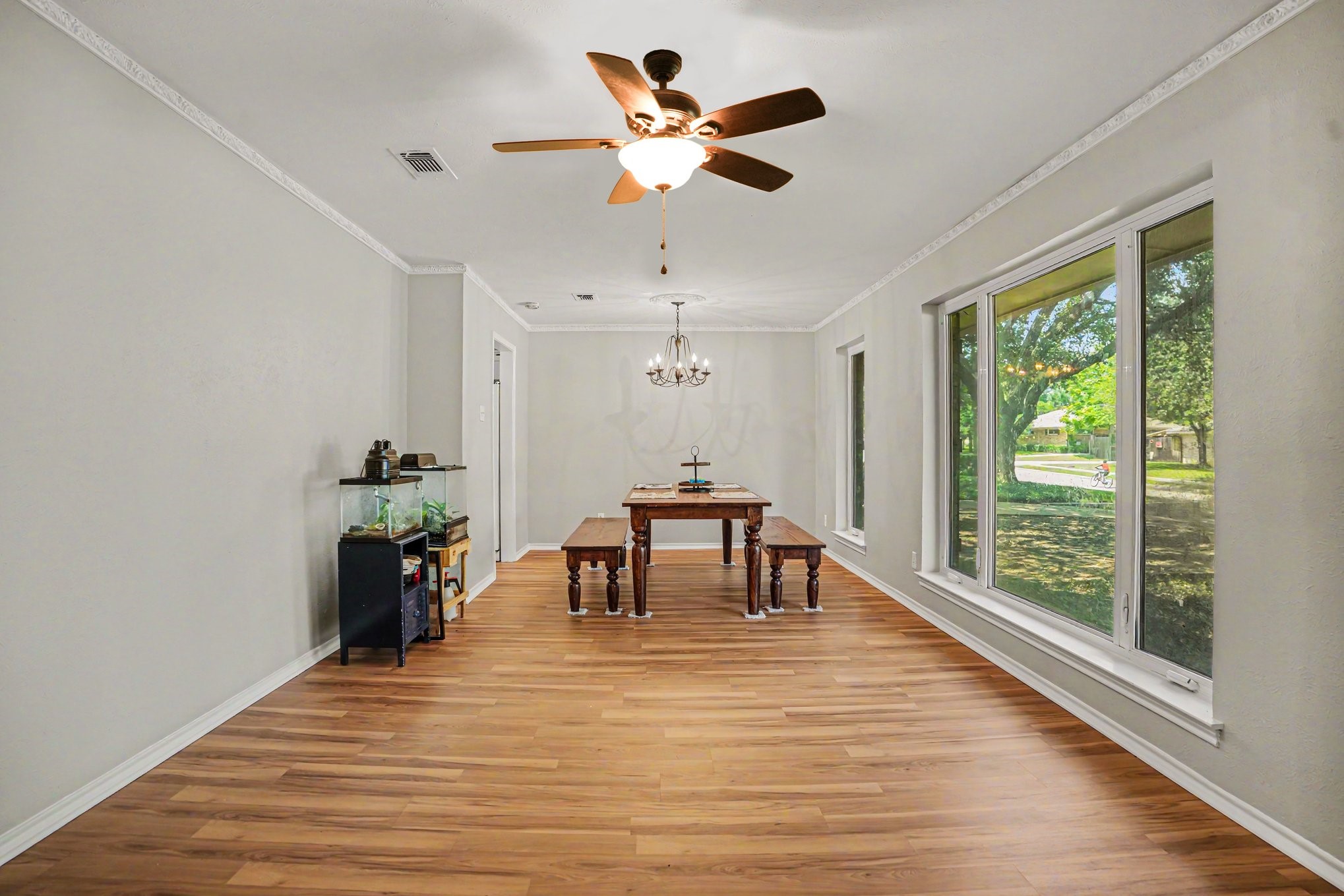 2505 Douglas Avenue Irving TX 75062