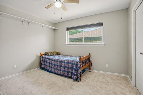 2505 Douglas Avenue Irving TX 75062