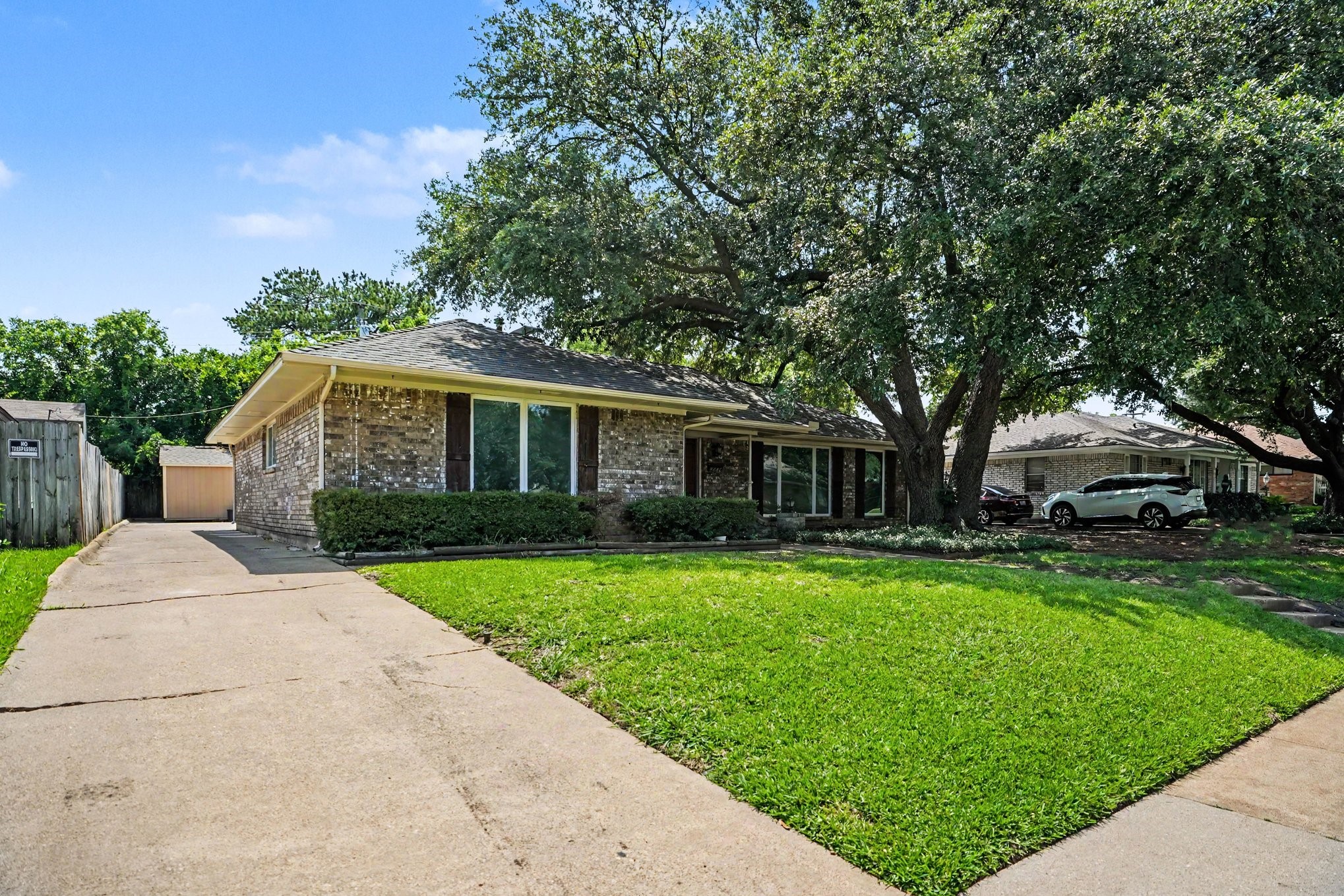 2505 Douglas Avenue Irving TX 75062