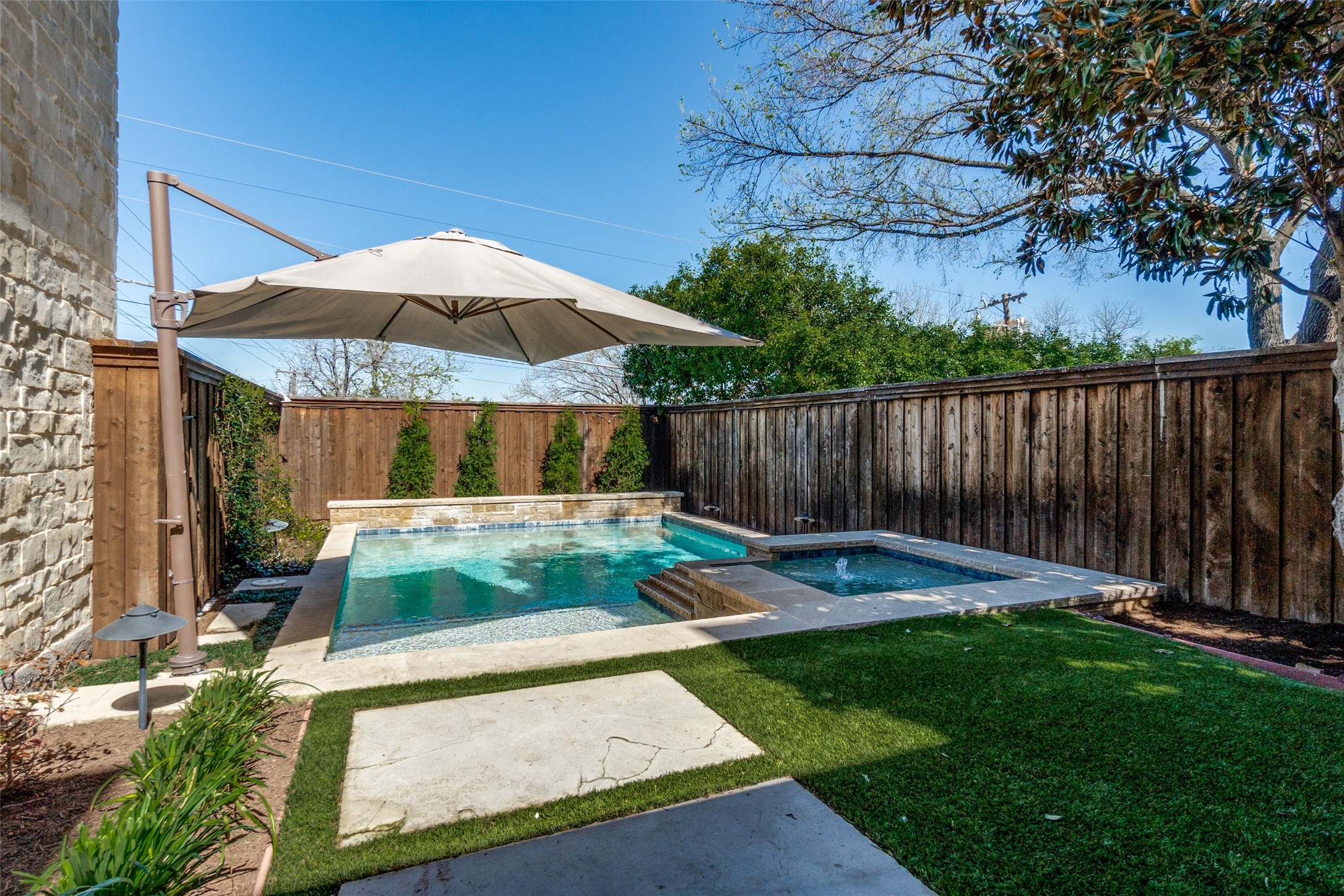 8003 Deer Trail Drive Dallas TX 75238