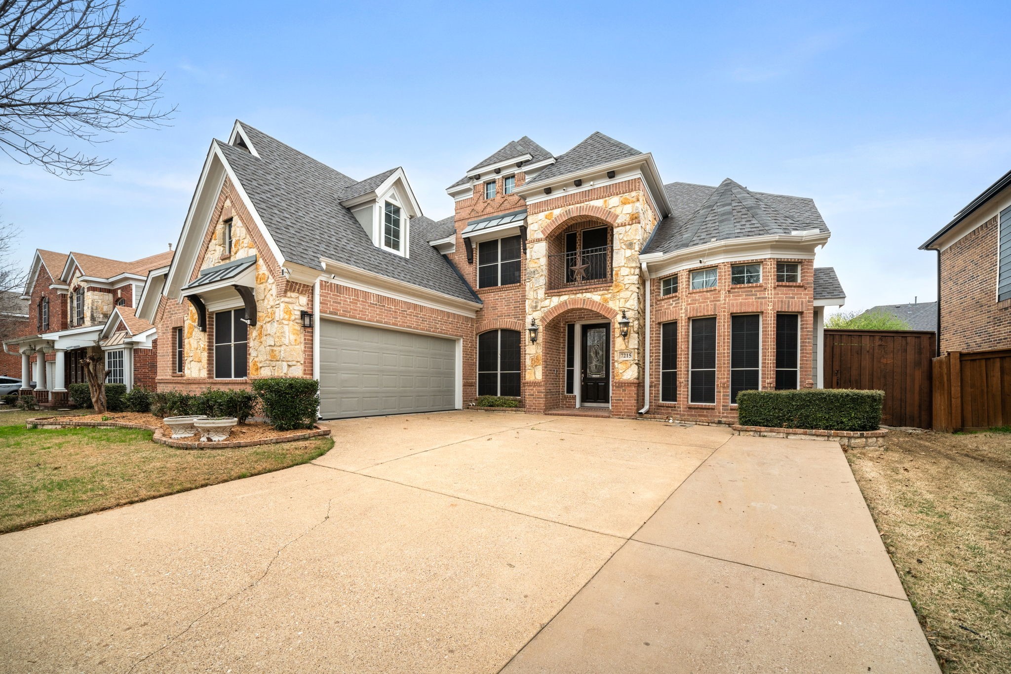 7215 Herboso Grand Prairie TX 75054