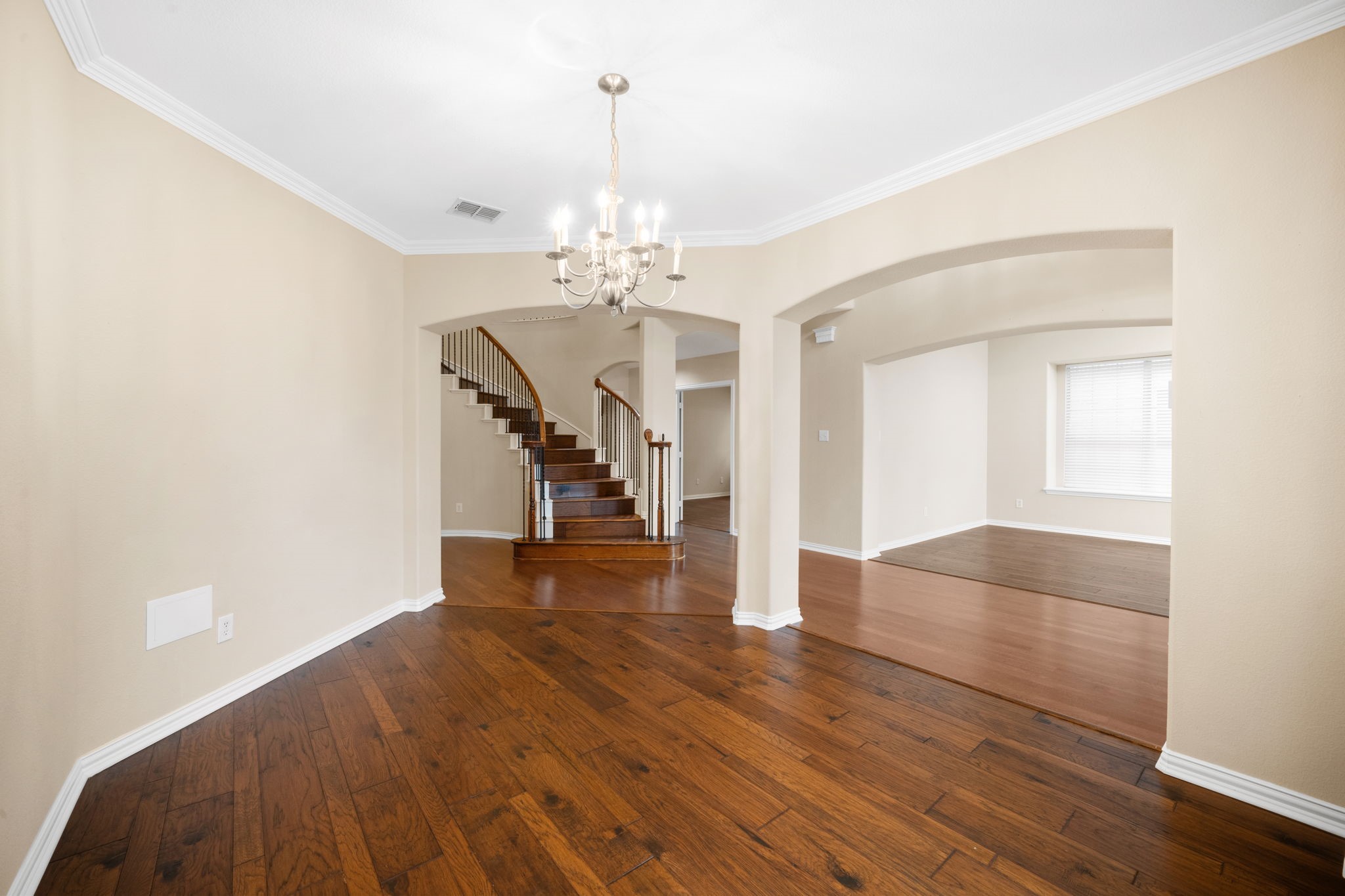 7215 Herboso Grand Prairie TX 75054