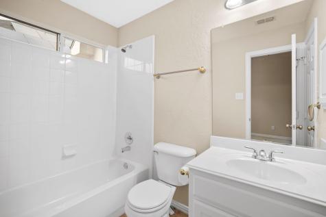 7215 Herboso Grand Prairie TX 75054