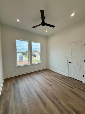 10400 T Bury Lane Waco TX 76708