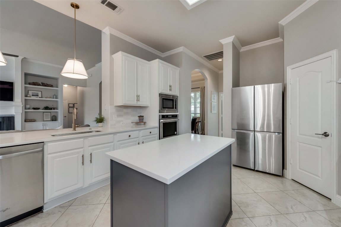 2186 Barret Drive Frisco TX 75033