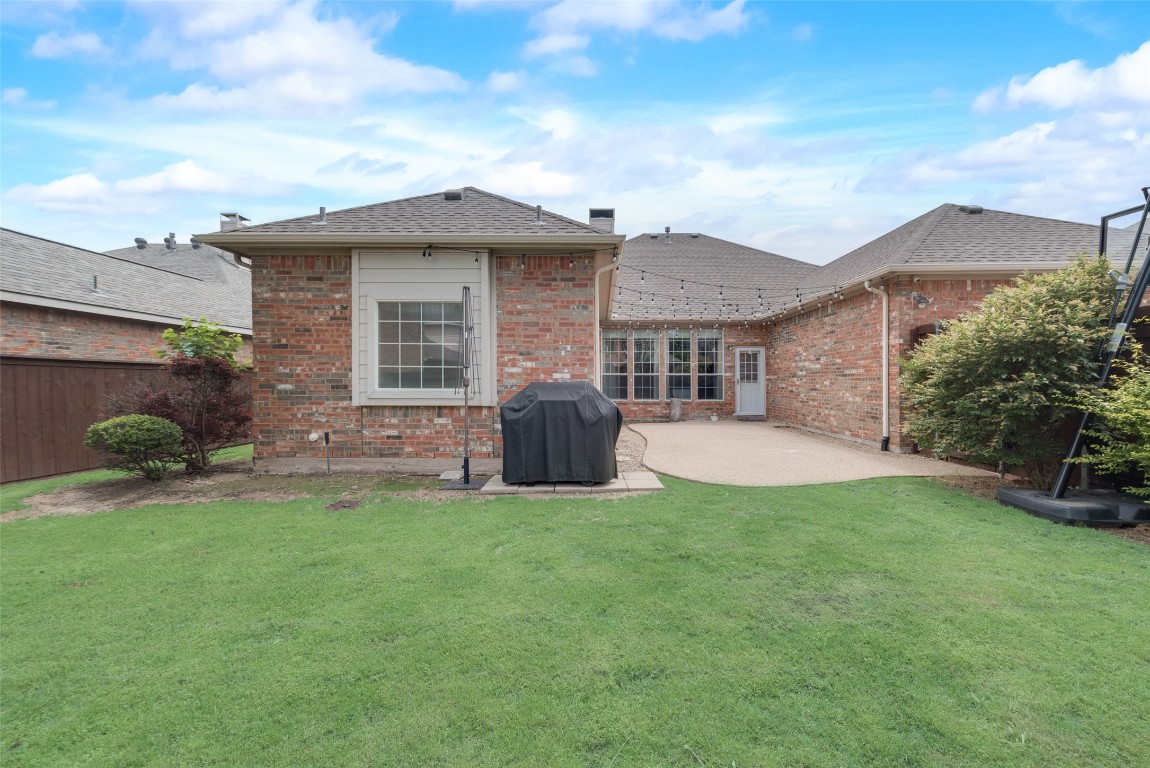 2186 Barret Drive Frisco TX 75033