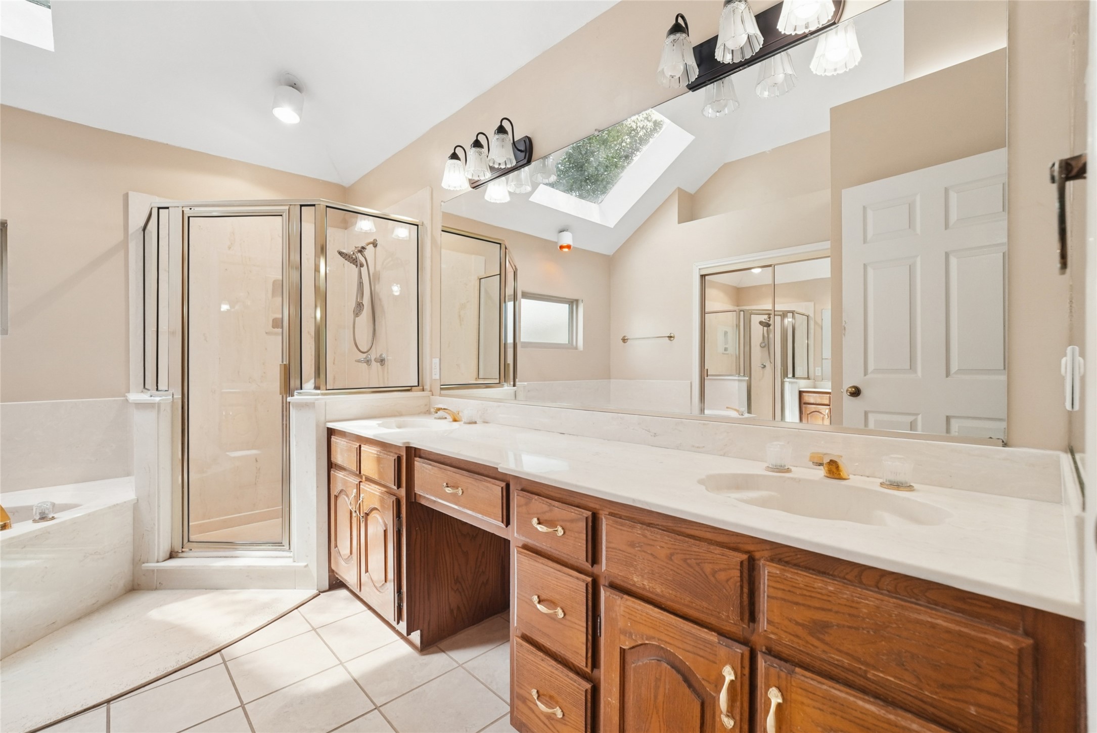 1304 Carriage Creek Drive Desoto TX 75115