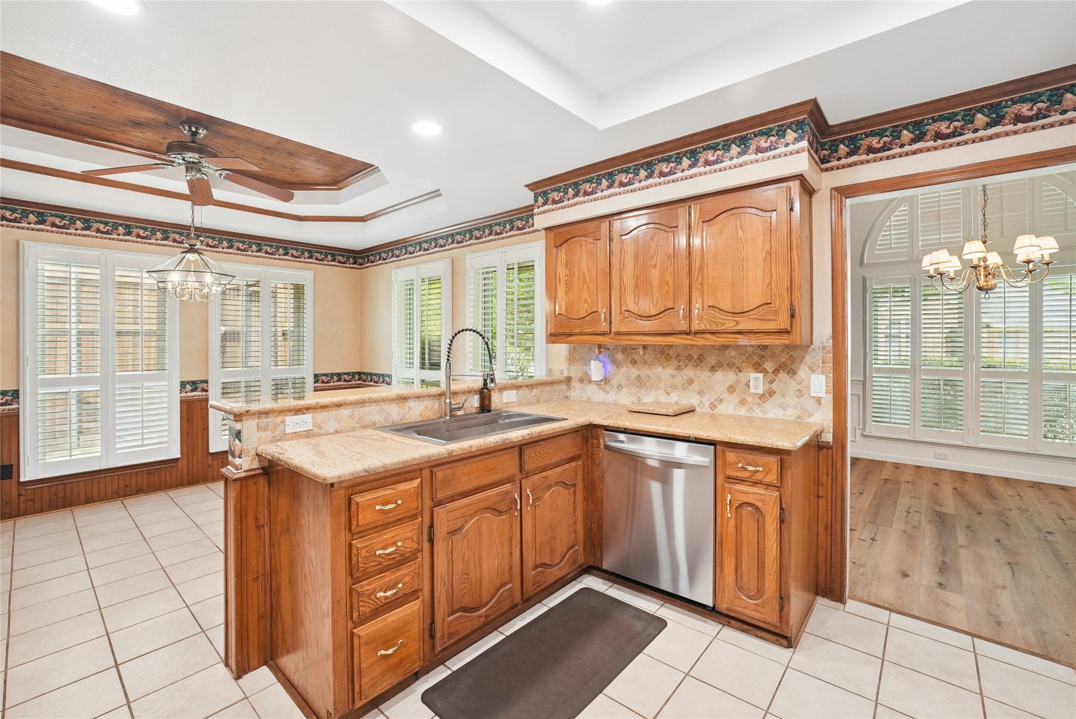 1304 Carriage Creek Drive Desoto TX 75115