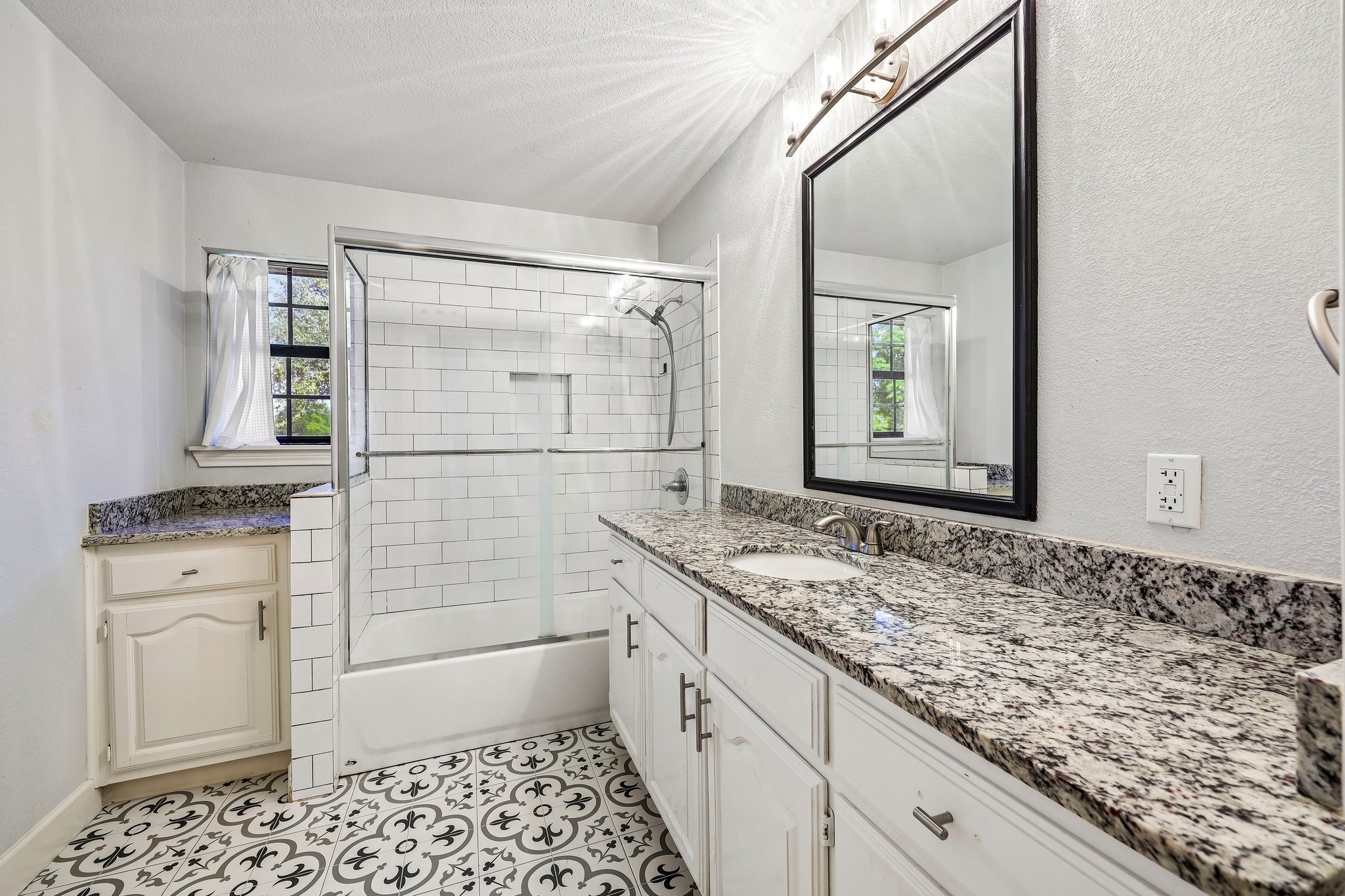 5209 Fairway Circle De Cordova TX 76049