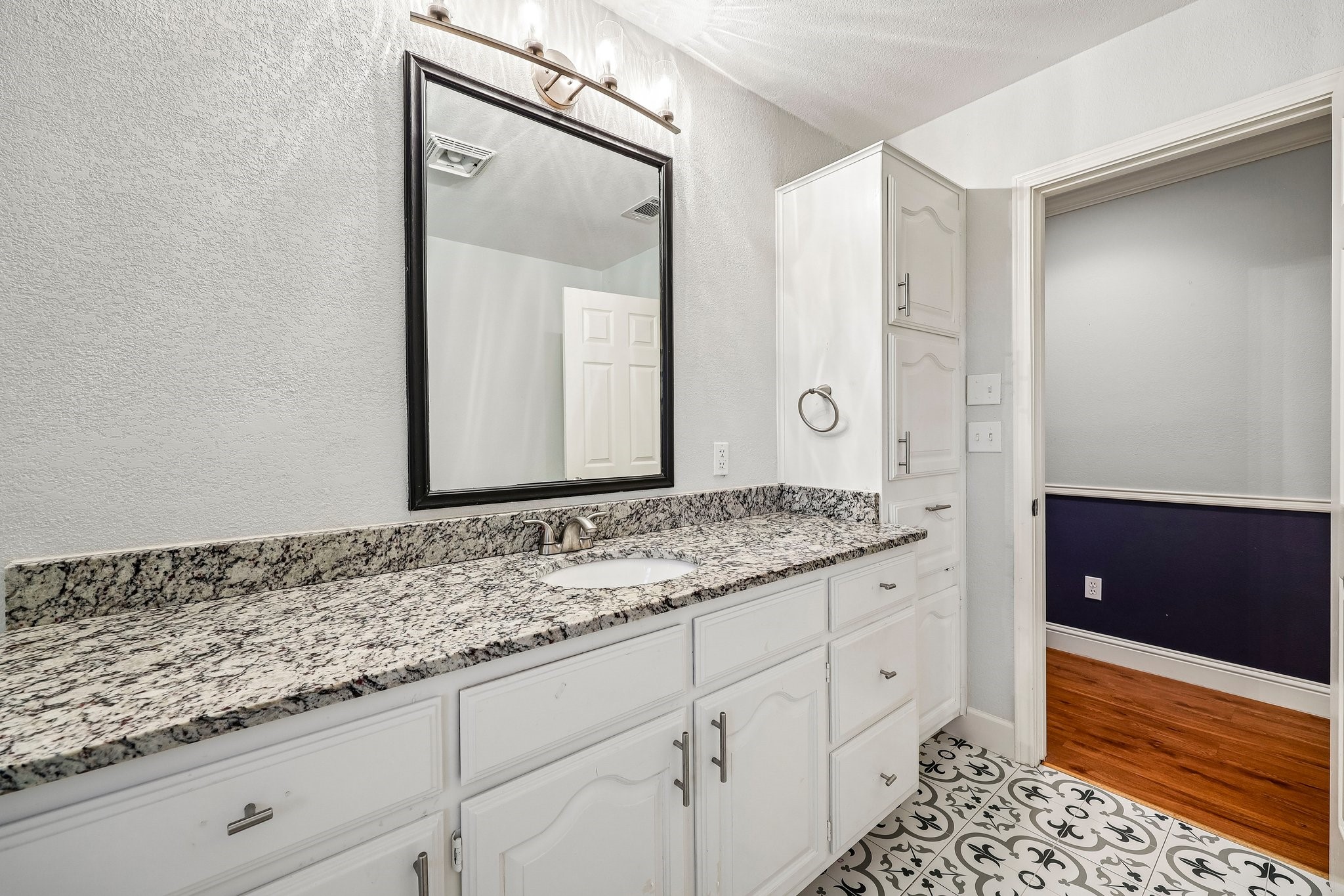 5209 Fairway Circle De Cordova TX 76049