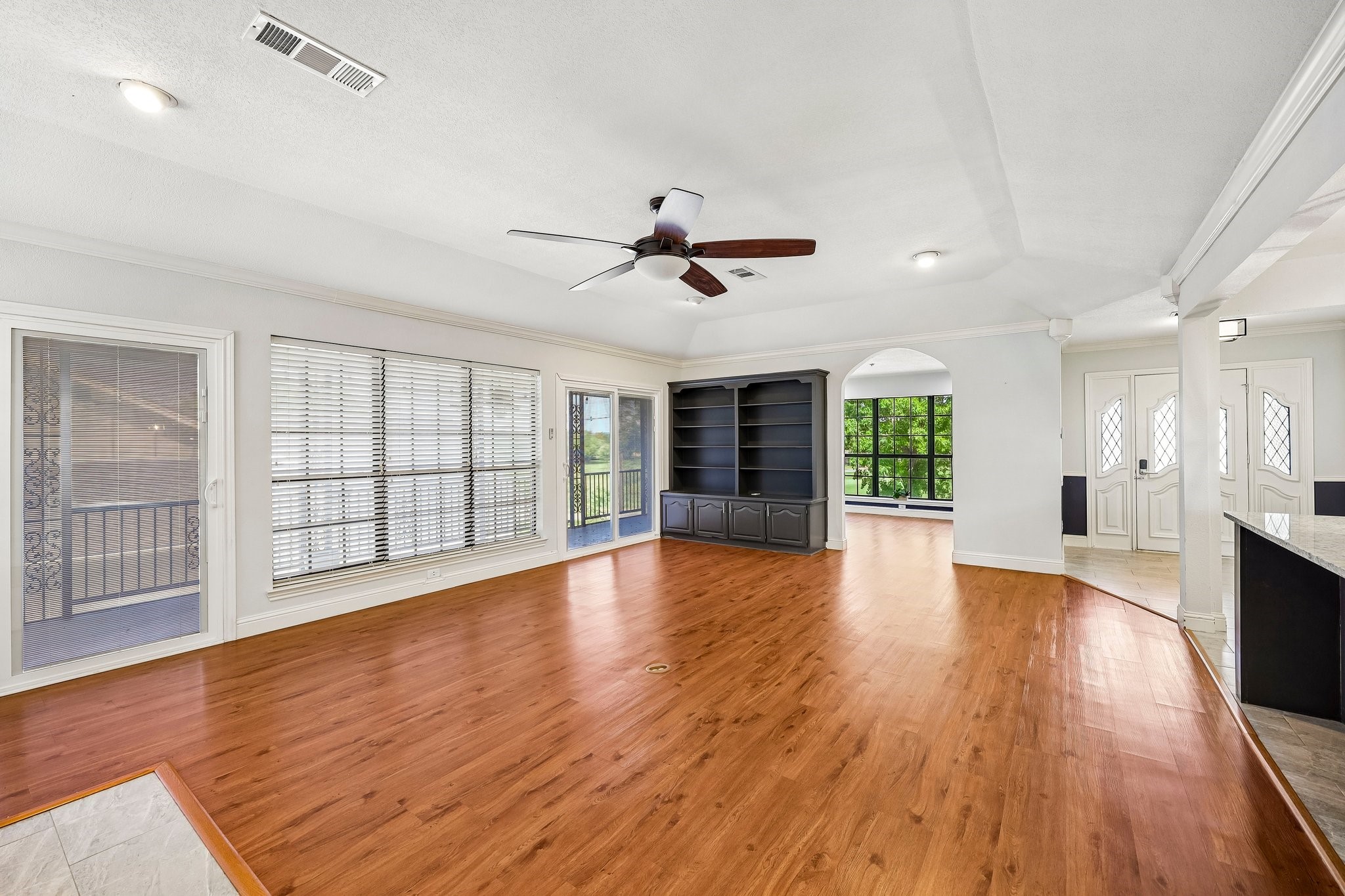 5209 Fairway Circle De Cordova TX 76049