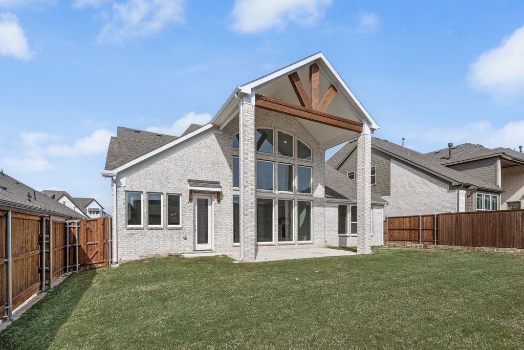 1231 Calebria Way Fate TX 75087
