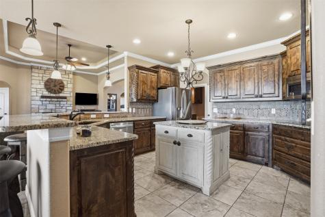 162 Ellis Spring Drive Weatherford TX 76085